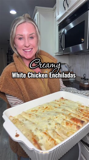 Delicious Creamy White Chicken Enchiladas Recipe