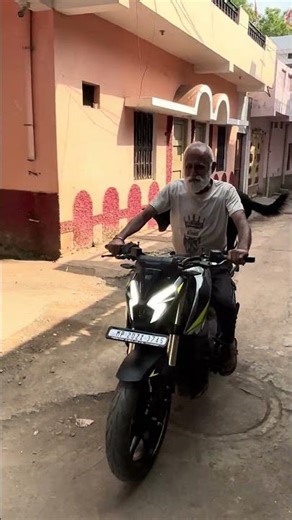 😅😅 like comment, share #ns400z #automobile #rider #colonelkkjϟ #motovlog #explorepage #love #new ￼