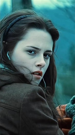 Edward & Bella's First Meeting | The Moment Everything Changed #Twilight #shorts