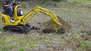 Komatsu micro shovel PC01 ► All Machine Technologies (Y) | All Machine Technologies