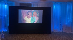 Screen and Projector | Sample 2