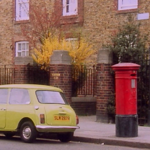 125K views · 6.6K reactions | Mr Bean sends himself first class delivery  | Mr Bean | Facebook