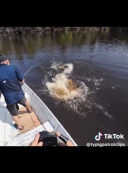 Fishing For Arapaima!!! Part 1 🎣