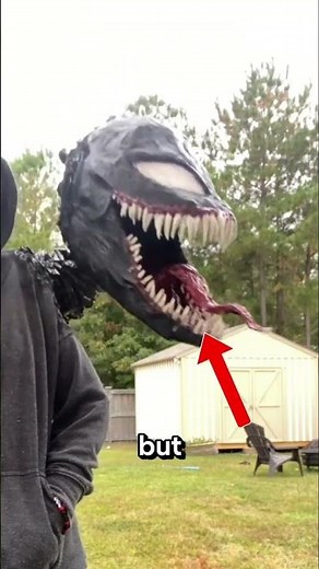 The Secret Behind This Realistic Venom Costume #uniquefacts