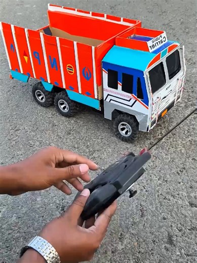 Realistic 6 Wheeler Remote Control Truck Review