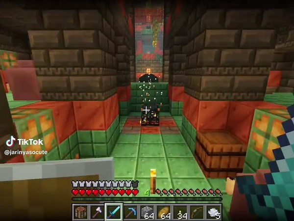 How to Build a Furnace in Minecraft: Essential Guide