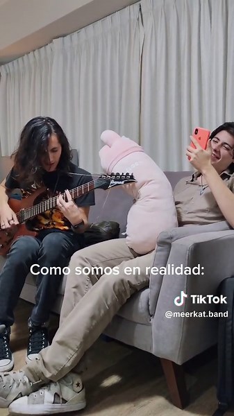 Una tarde con nosotros: La esencia del rock alternativo