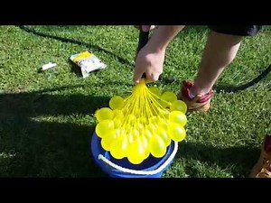 Bunch O Balloons Review 100 Minion water balloons in less than a minute! - Water Balloon Fight!