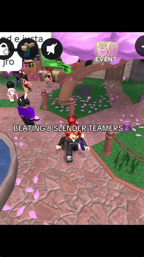 Defeating 8 Slender Teamers in Roblox