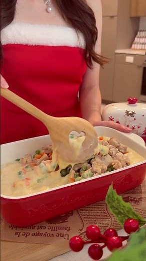 Mickey & Minnie Holiday Pot Pies