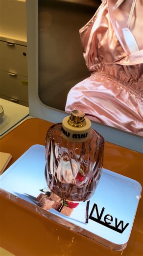 Yall I was dying when my mom said “meow meow” #paratiiiiiiiiiiiiiiiiiiiiiiiiiiiiiii #parents #mexicanparents