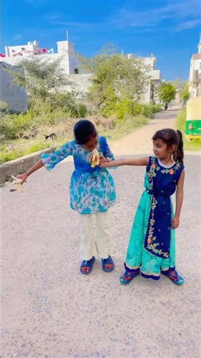 ⬆️ up down left right prank 🤭🤭🤣 #funny #comedy #shortsfeed 🤣🤣viral video 🤪🤪🙏🏻