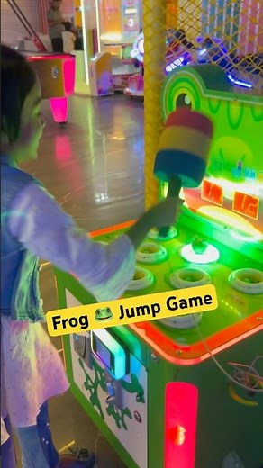 Frog 🐸 Jump Game | How to Play | Urvi Playing in Doodles games #ytshorts #cutebaby