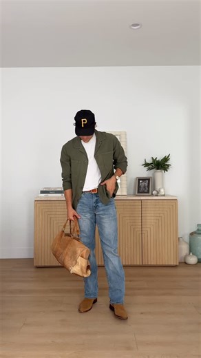 Michael Jacob on Instagram: "My favorite outfits from the first few weeks of fall 🍂 Brands that show up a lot: @buckmason @levis @blue_blue_official @tecovas @wrangler @clarksshoes @everyotherthursday @ralphlauren @huckberry @flintandtinder @bananarepublic @jcrew @ghbass @ebbetsvintage . . . #mensfashion #mensstyle #fallfashion #fallstyle #westernfashion #mensoutfit #menswear #cowboyboots"