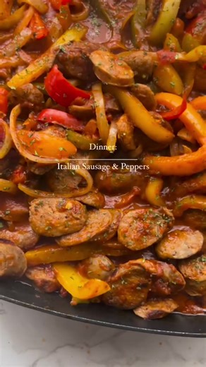Italian Sausage and Peppers gets a pop of flavor in this recipe thanks to Bertolli® Traditional Marinara! 🫑💥#bertolli #dinner 📸: @kaylargiroux on IG