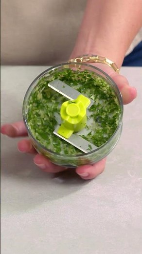 Pampered Chef Mince & Roll #shorts