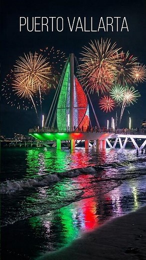 Long live Mexico! This is what the atmosphere feels like in Puerto Vallarta
