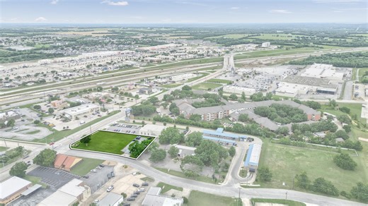 815 E Pecan Grove, Sherman, TX 75090 - MLS 21160972 - Coldwell Banker