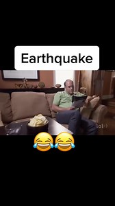 Earthquake #foryou #fyp #fypg #man #woman #earthquake #lmao #comedy #humour #funny #laugh #trend #viral #video #usa #uk #😂 | Old School Comedy