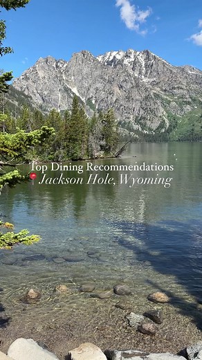 Keep it simple enjoy the various dining options in Jackson Hole Yellowstone. With all the incredible restaurants, here are top recommendations: Breakfast • Persephone Bakery - highly recommended • Cowboy Coffee • Nora’s Fish Creek Inn Lunch • Bin22 • Corbet’s Cabin - waffles with a view • Pearl Street Bagels Dinner • Teton Tiger • Snake River Grill • Glorietta Trattoria Yellowstone •Old Faithful Dining Room • Firehole BBQ • Bullwinkle’s Saloon • Mountain Mama’s Coffee & Bakery • Irma Restaurant 