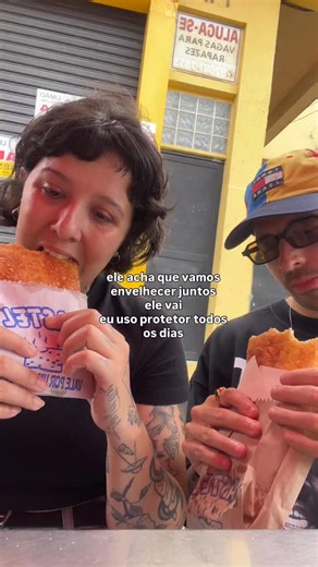 CAROLINE on Instagram: "e ainda repasso durante o dia 🥳👍🏻"