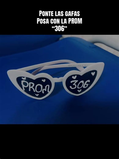 Get Ready for Prom 2026: The Perfect Pose Tips