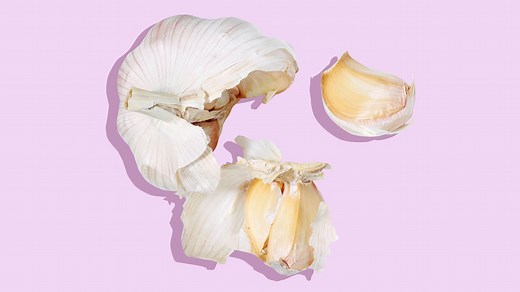 How to Peel and Chop Garlic—Without the Sticky Mess