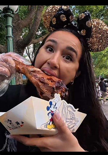 $18 Turkey Leg Experience at Disneyland