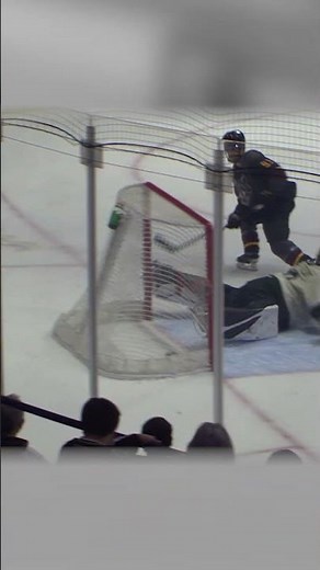 Chicago Wolves #91 Rocco Grimaldi OVERTIME WINNING GOAL vs Iowa Wild #hockey #chicagowolves #ahl