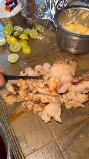 Chakdaha Akanta Apan on Instagram: "তুলতুলে খাসির চর্বি #akantaapan #virelreels #foodlover #mutton #foodie"