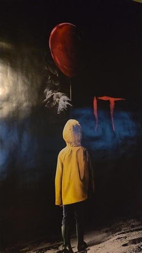 My It 2017 poster (Pennywise the Dancing clown)