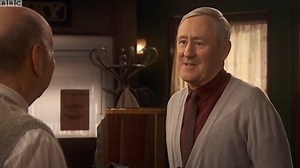 Nicholas Lyndhurst returns in reboot of Goodnight Sweetheart