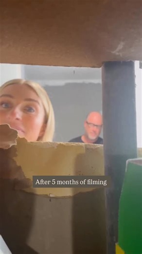 TONIGHT at 8pm on @hgtv is the Season 5 finale of ‘Help! I Wrecked My House’ 🍿 And I’m going BIG. Tag who you’re watching with. | Jasmine Roth