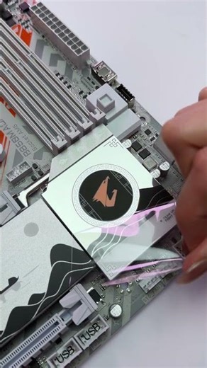 Meet our Ari Mobo 🧡🖤🤍 #B850M AORUS ELITE WIFI7 ICE-P