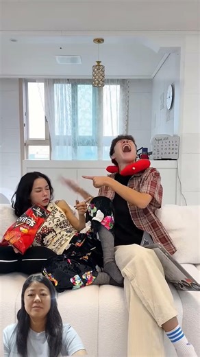 #funny #dontlaught #tiktok #couple #topgamedoithuonguytin #comedy #anhonsungngotvoyeucuataiphiet