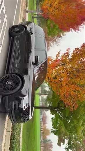 “Range Rover On Road = Attitude Level 💯🔥 | Luxury Beast”#RangeRover #LuxuryCar #LuxuryLifestyle ha