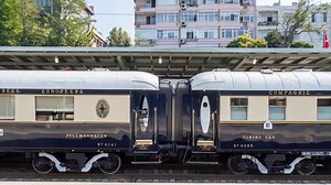 A historic carriage of the Orient Express displayed for free in Paris this September!