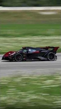 Hypercars unleashed on an empty runway😳#soc2026 #soc #bolide #valkyrie #ferrarif80