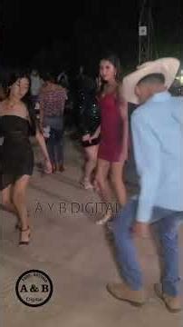 QUE CHULADA DE BAILES SOLO EN TIERRA CALIENTE SEÑORES