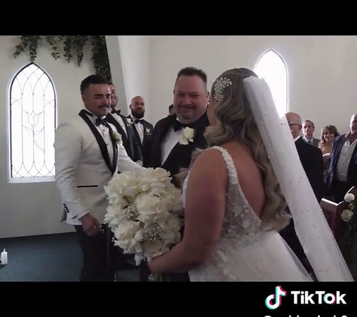 Groom's Heartwarming Reaction to Bride on Wedding Day