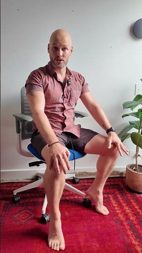 Caught Scrolling at Work? Try This 30s Desk Stretch