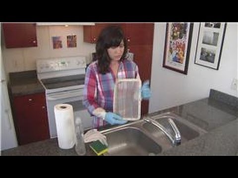 Household Cleaning Tips : How to Clean a Dryer Lint Screen