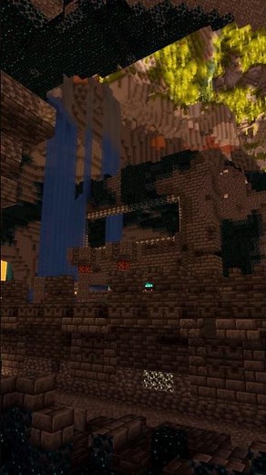 I Spawned RIGHT NEXT to an Ancient City in Minecraft!