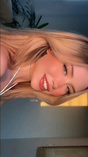 beautiful blonde Tiktok girl 😍 #tiktokgirls #beautifulgirl #trendingtiktok