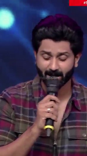 Urugi Urugi Song: Anand Aravindakshan's Mesmerizing Performance