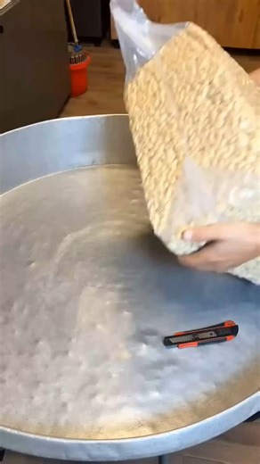 How Do They Turn Rocks Into Roasted Cashews | Work from home