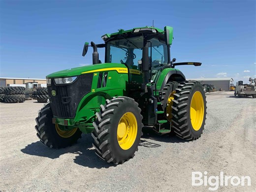 2022 John Deere 7R 210 MFWD Tractor | Agriculture