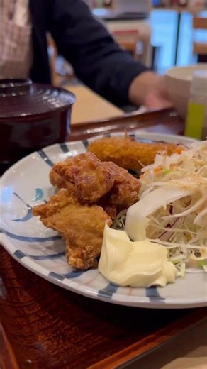 Robot server #shorts #shortvideo #youtubeshorts