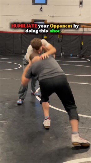 🦏 Coach Brewer: Elbow Pull Pressure Release = Explosion 👇 What do you hit more off — pressure release or level change? Drop it below. Most wrestlers yank the elbow and stop moving — losing all momentum. Coach Brewer breaks down the real move: release the pressure, then explode through. It’s not just pulling… it’s feeling when the pressure shifts so you can fire instantly. That’s how Rhino athletes win positions and score with purpose. Small detail. Big difference. That’s The Rhino Way. #RhinoW