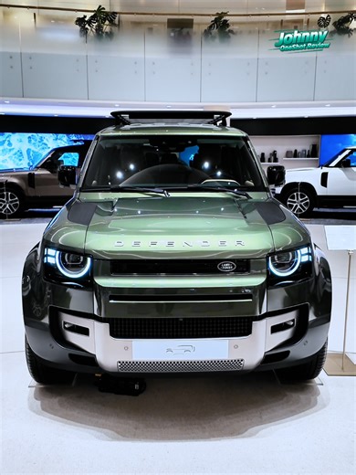 Đây là Clip cuối cùng đăng vào năm 2025 - Mong 2026 sẽ có nhiều clip triệu View hơn nữa :D Để có được cái đó thì mong anh em tiếp tục ủng hộ hehe #Oneshotreview #landroverdefender #denfender